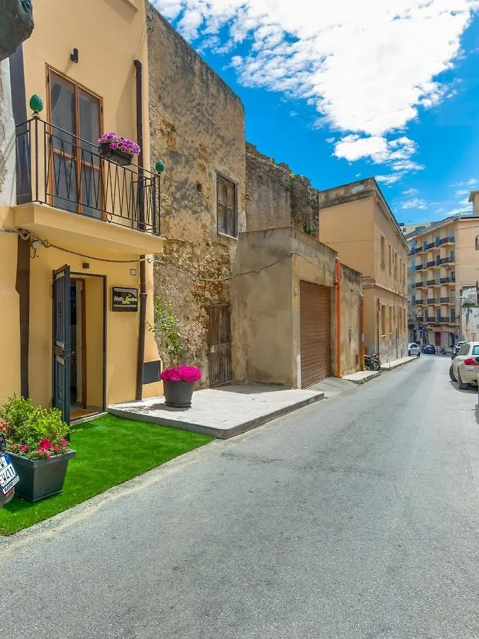 Nottincentro -Guest House- Sciacca 0*,  Italia